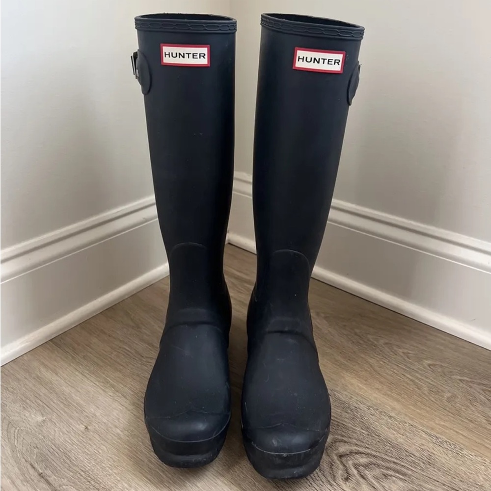 Black Matte Hunter Rain Boots
